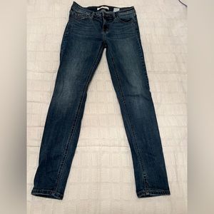 Eunina Skinny Jeans